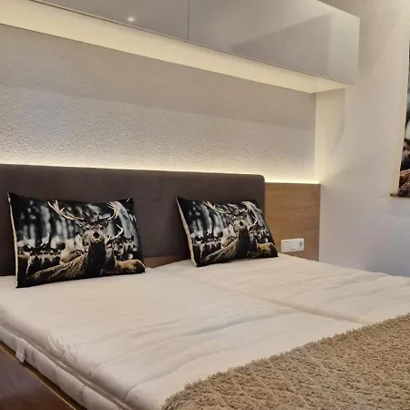 Harrie By Miha * Westendorf